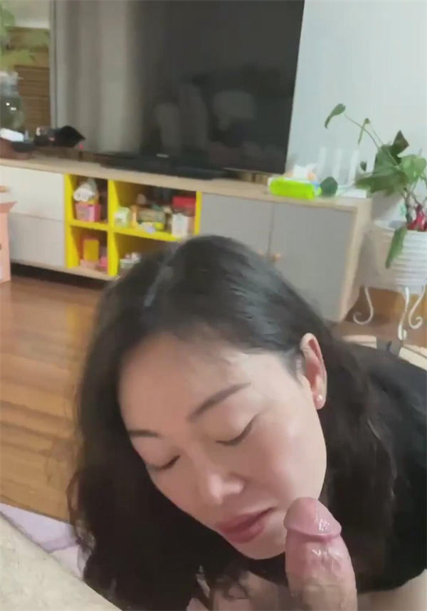 气质熟女阿姨 (1).jpg